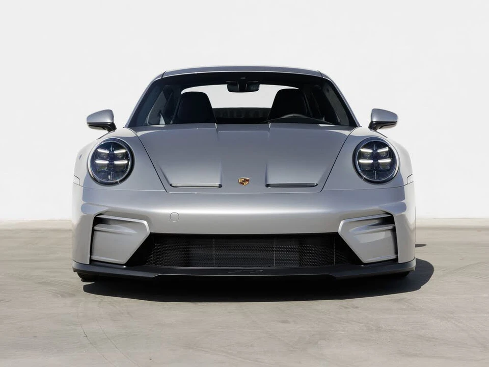 2026 Porsche 992 GT3 - Image 10 of 31