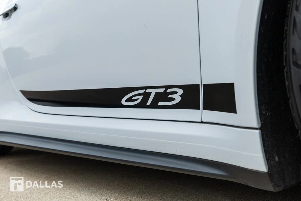 2026 Porsche 992 GT3 - Image 23 of 31