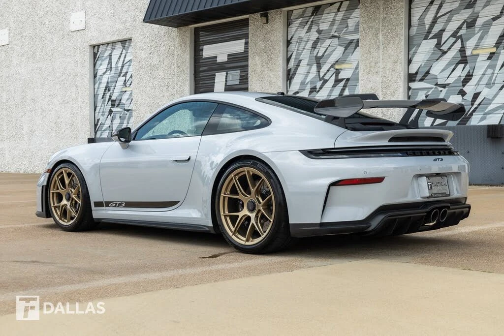 2026 Porsche 992 GT3 - Image 10 of 31