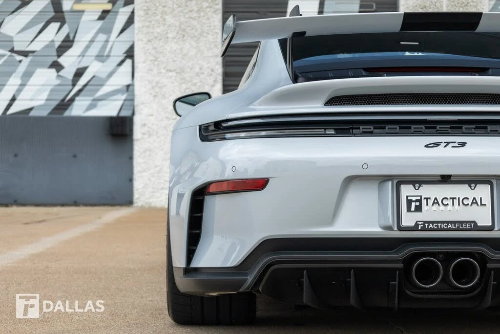 2026 Porsche 992 GT3 - Image 14 of 31