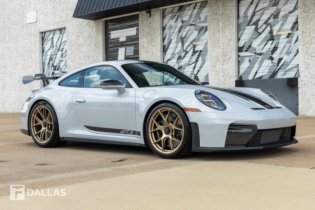 2026 Porsche 992 GT3 - Image 18 of 31