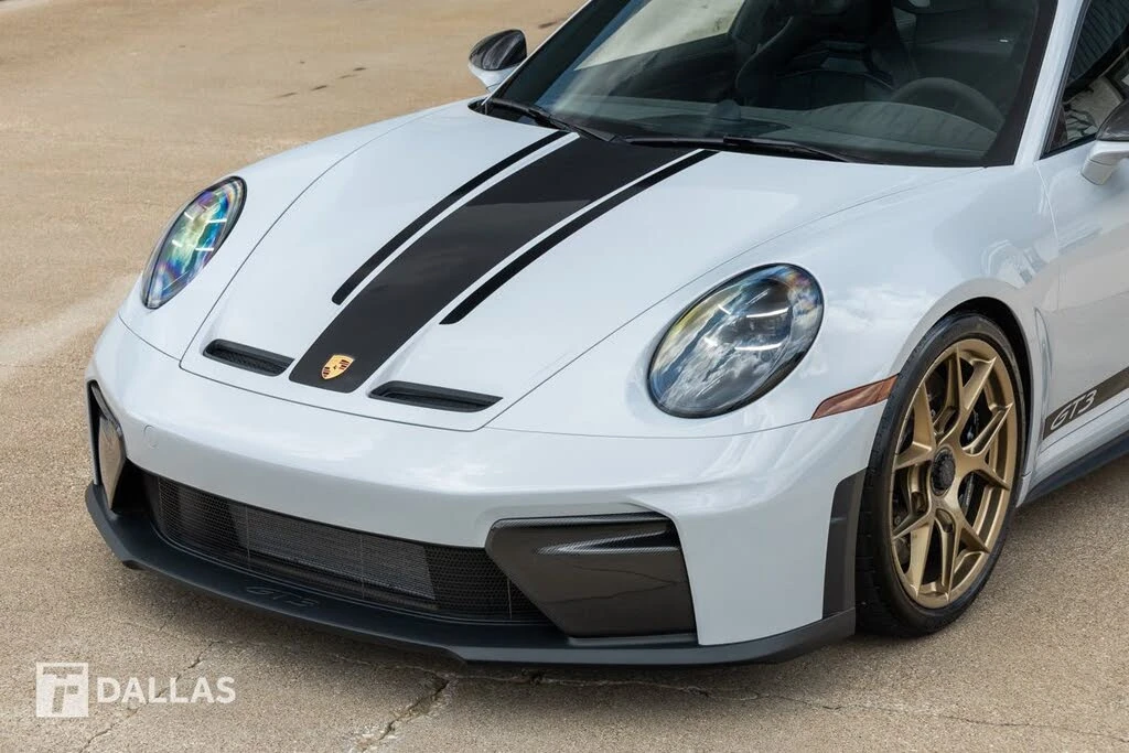 2026 Porsche 992 GT3 - Image 7 of 31