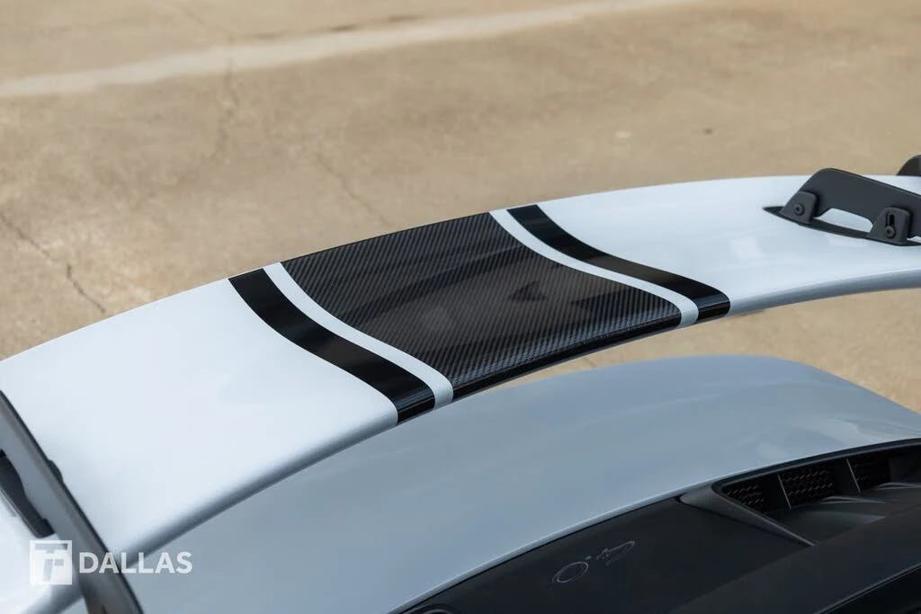 2026 Porsche 992 GT3 - Image 26 of 31
