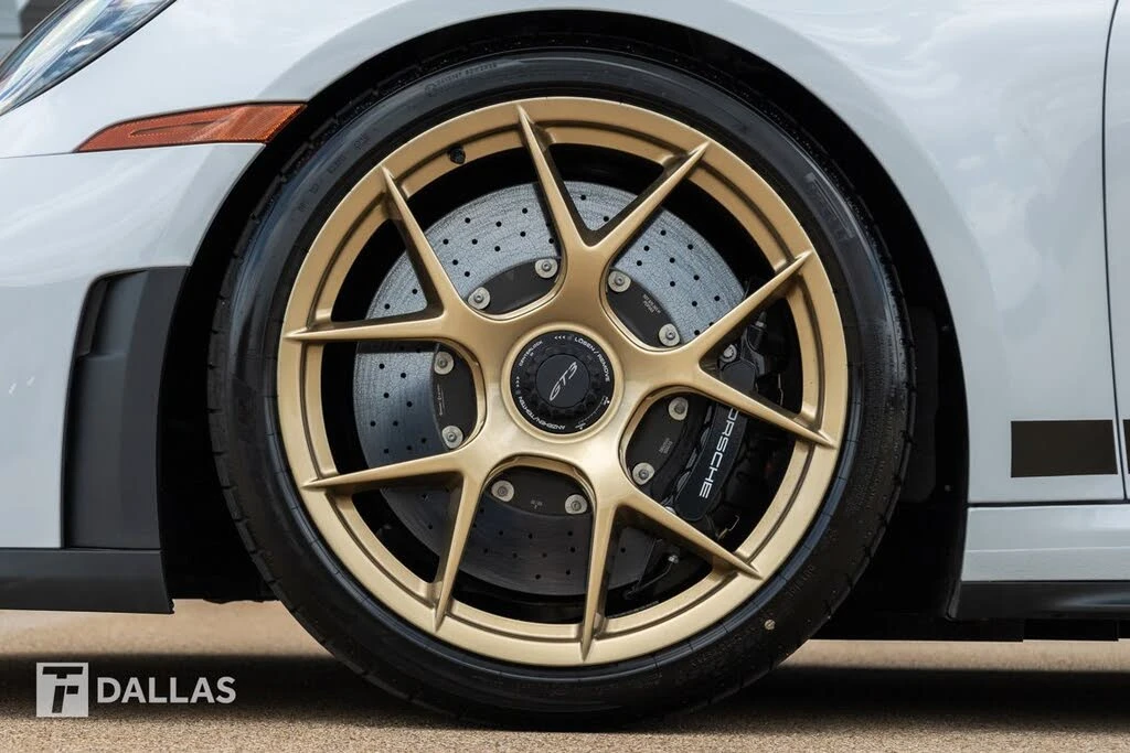 2026 Porsche 992 GT3 - Image 8 of 31