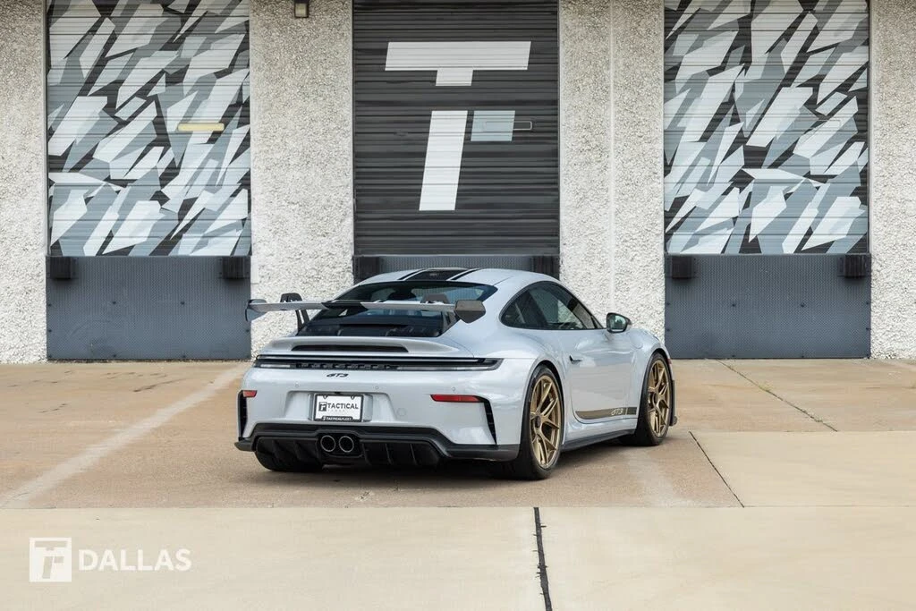 2026 Porsche 992 GT3 - Image 15 of 31