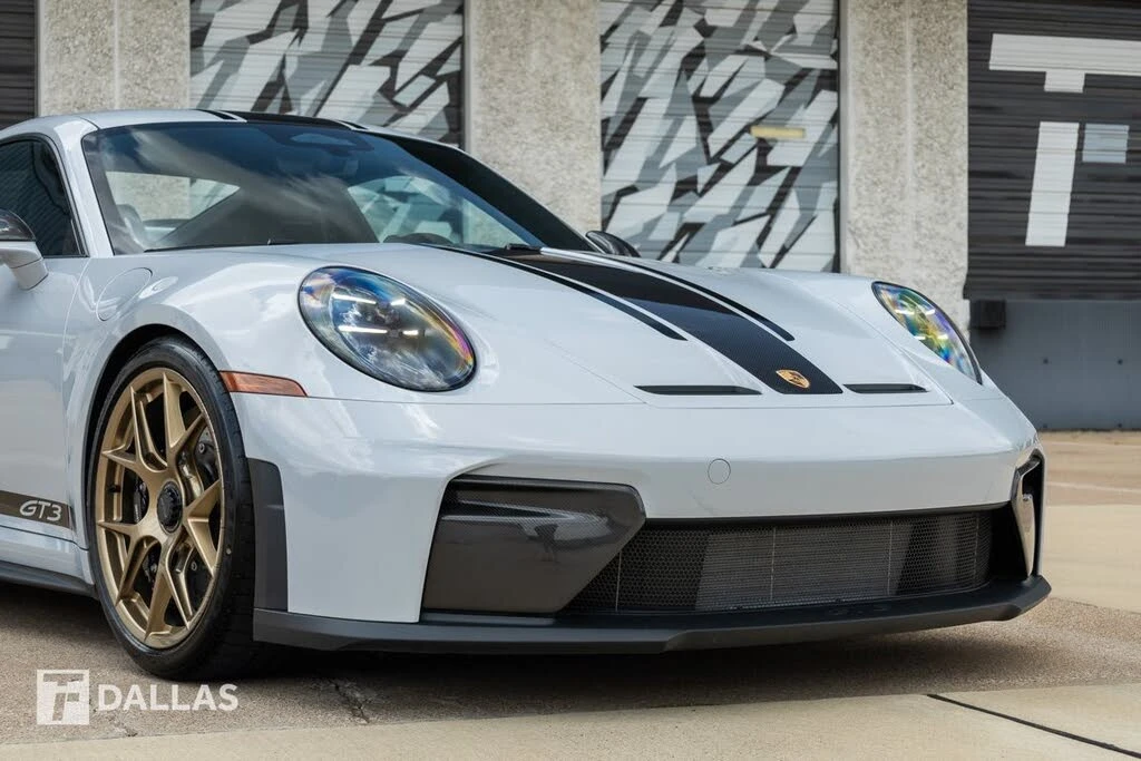 2026 Porsche 992 GT3 - Image 3 of 31