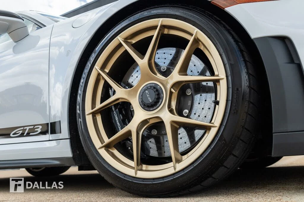 2026 Porsche 992 GT3 - Image 22 of 31