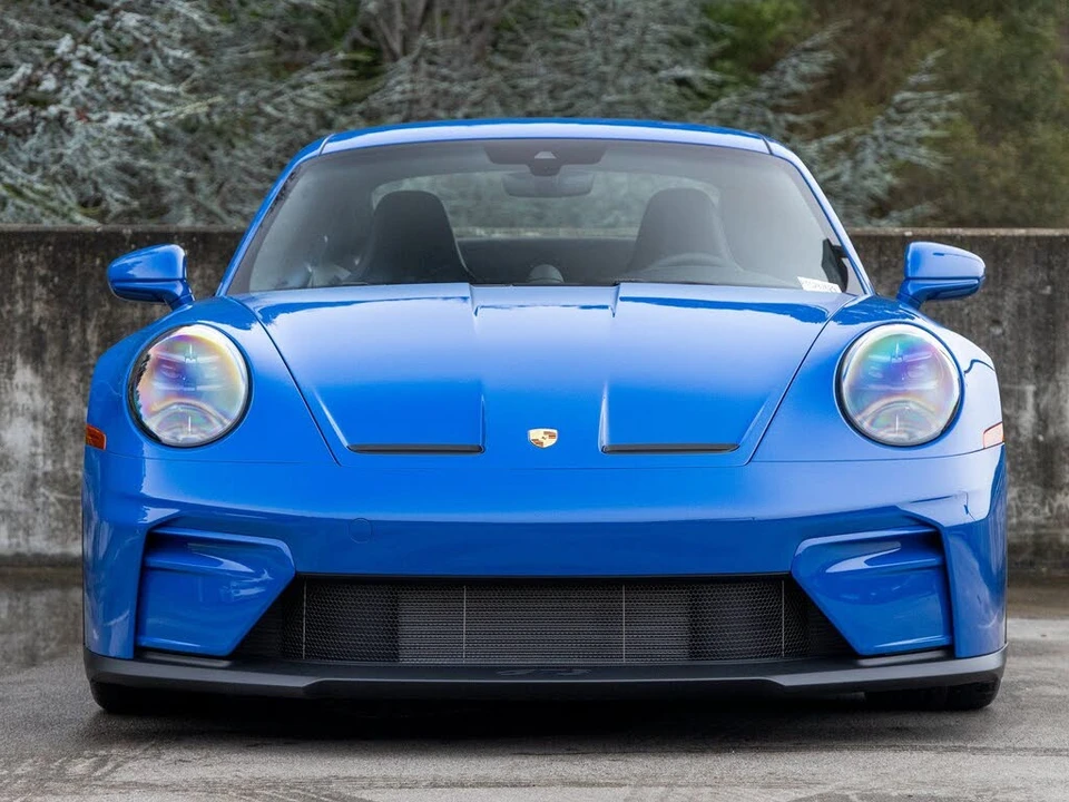 2026 Porsche 992 GT3 - Image 8 of 31