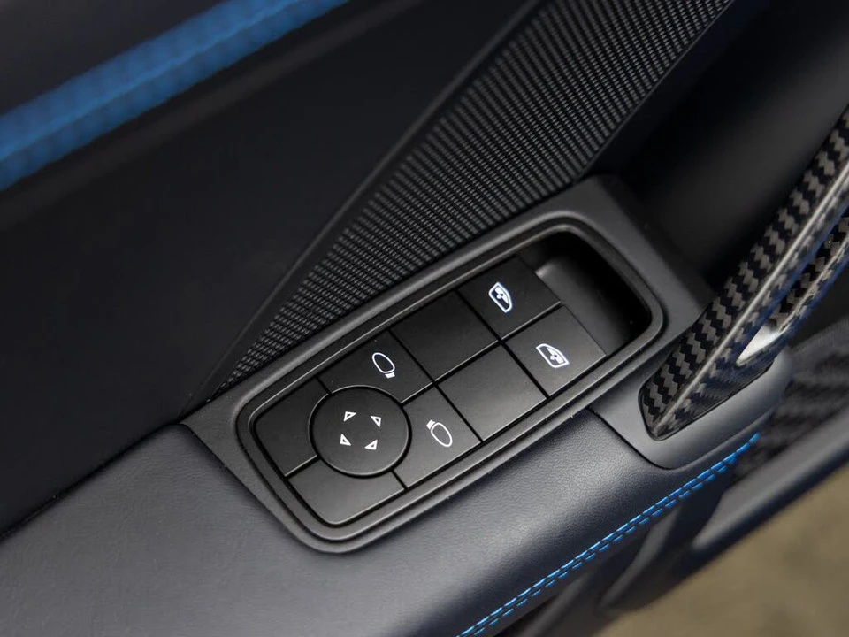 2026 Porsche 992 GT3 - Image 26 of 31