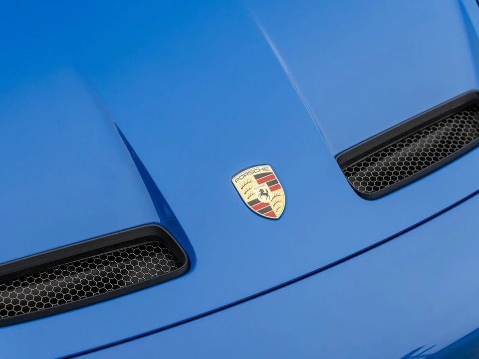 2026 Porsche 992 GT3 - Image 16 of 31