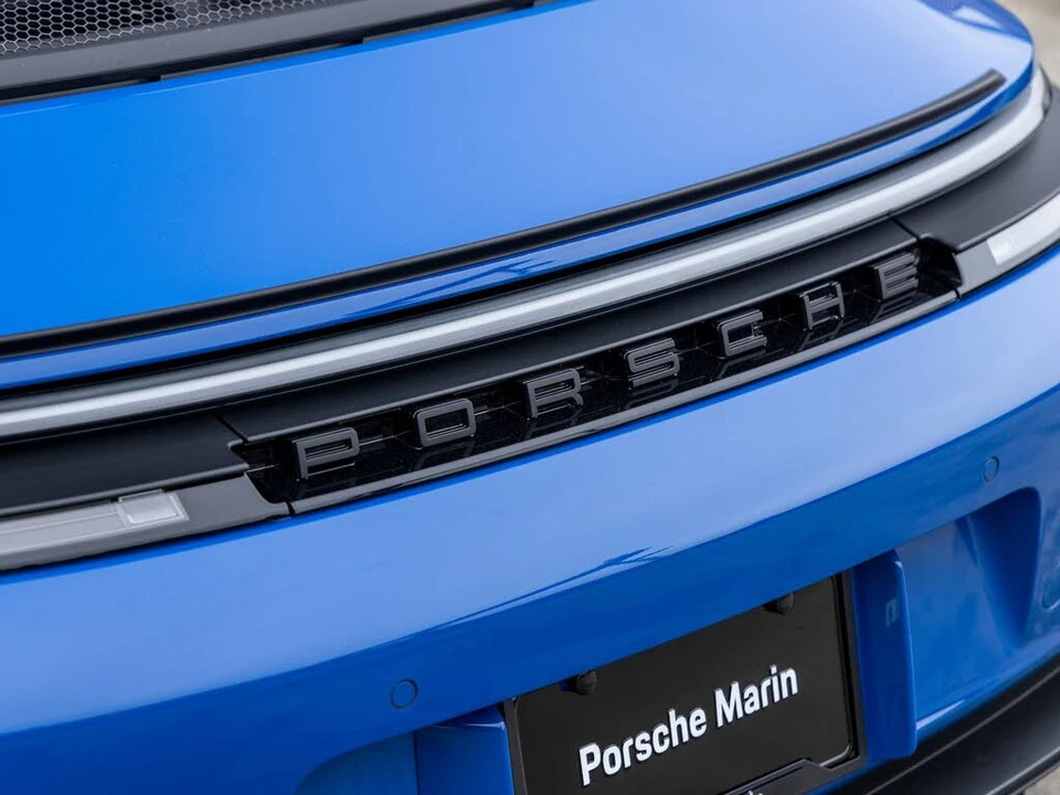 2026 Porsche 992 GT3 - Image 21 of 31