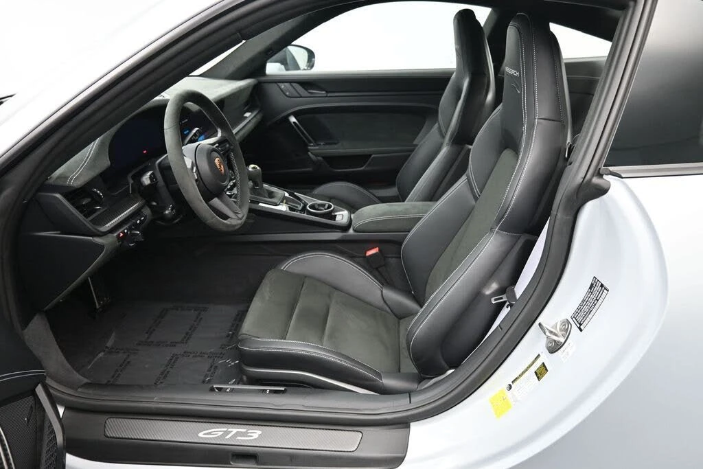 2026 Porsche 992 GT3 - Image 24 of 31