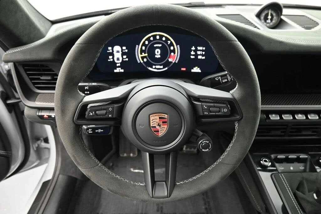 2026 Porsche 992 GT3 - Image 7 of 31