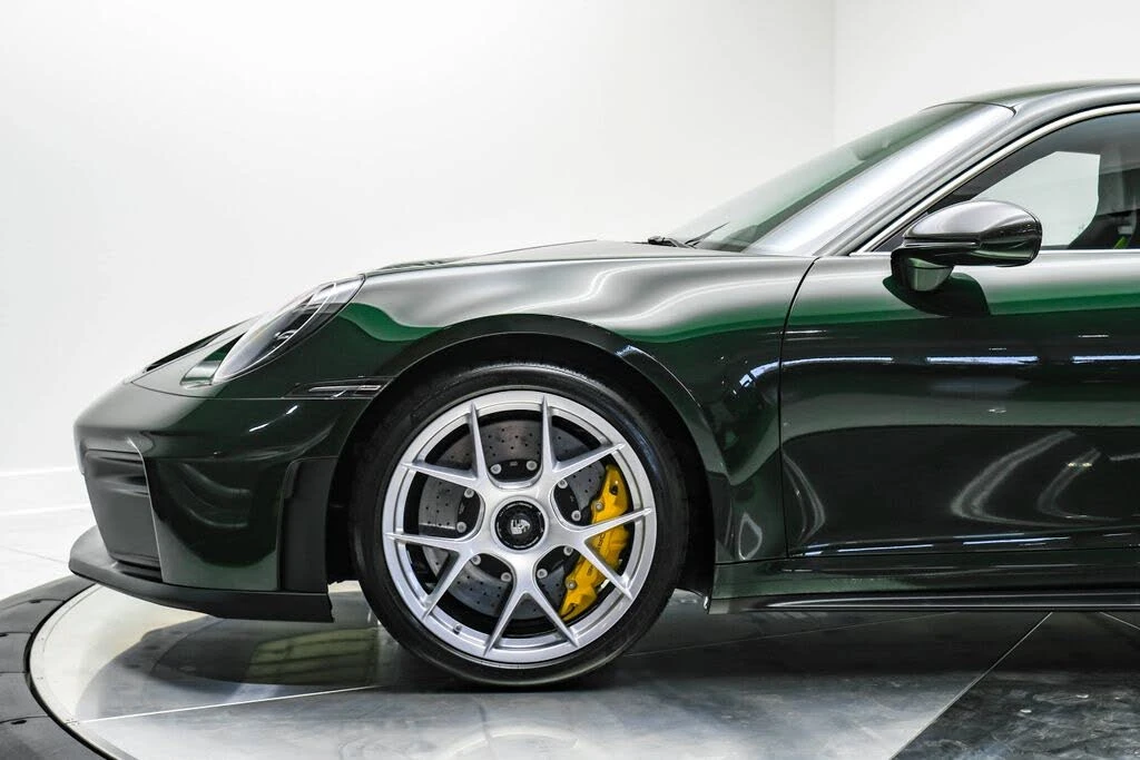 2026 Porsche 992 GT3 - Image 13 of 31