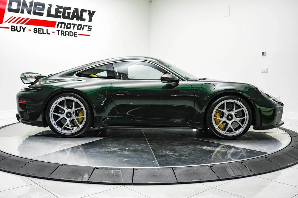 2026 Porsche 992 GT3 - Image 5 of 31