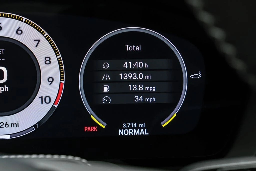 2026 Porsche 992 GT3 - Image 21 of 31