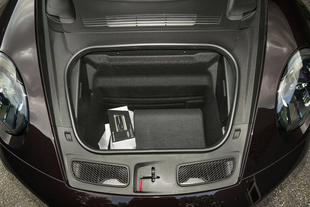 2026 Porsche 992 GT3 - Image 29 of 31