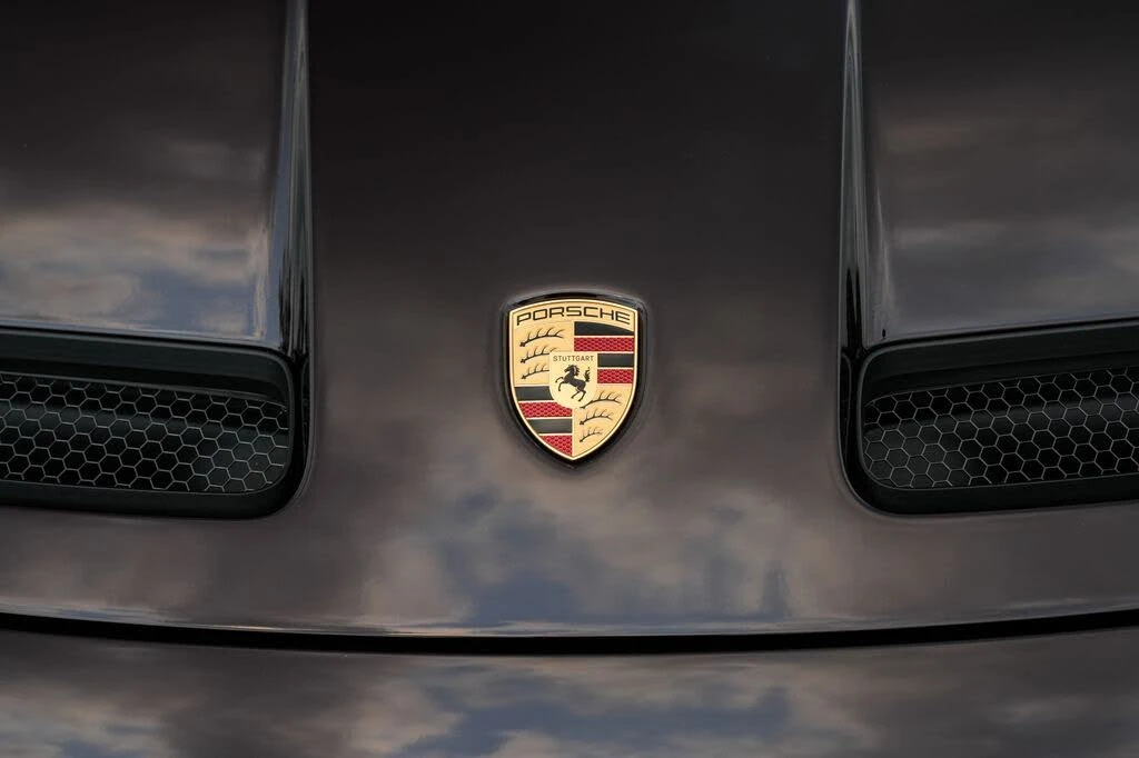 2026 Porsche 992 GT3 - Image 25 of 31