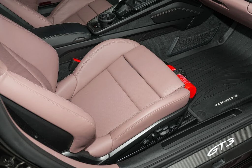2026 Porsche 992 GT3 - Image 15 of 31