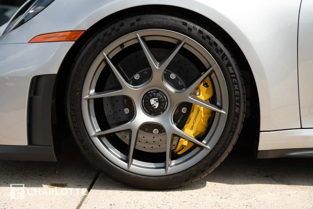 2026 Porsche 992 GT3 - Image 13 of 31