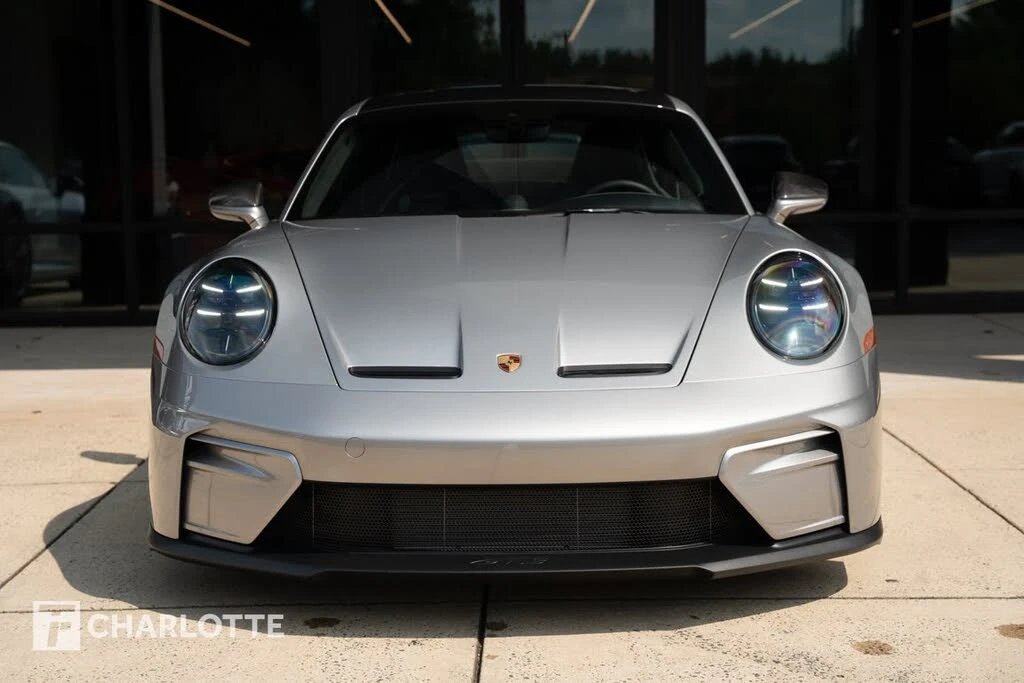 2026 Porsche 992 GT3 - Image 6 of 31