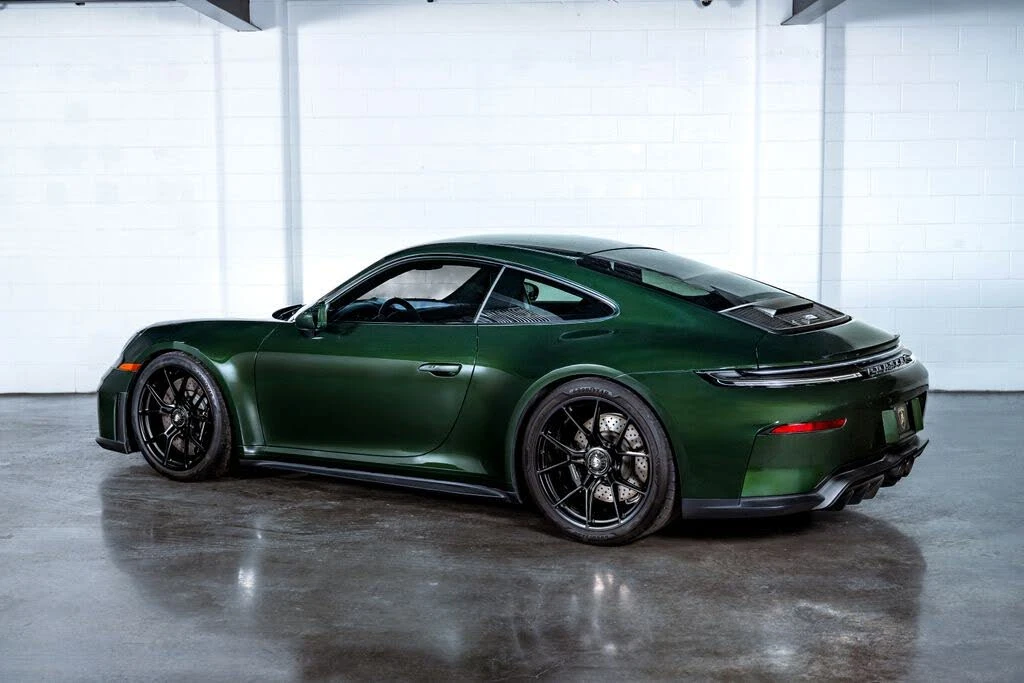 2026 Porsche 992 GT3 - Image 5 of 31