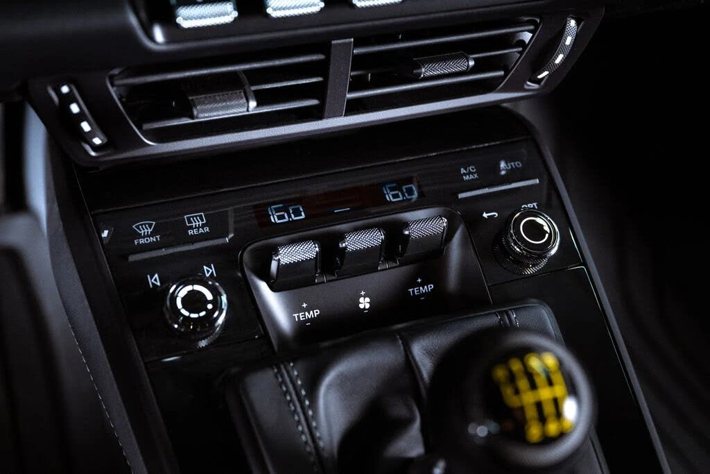 2026 Porsche 992 GT3 - Image 20 of 31