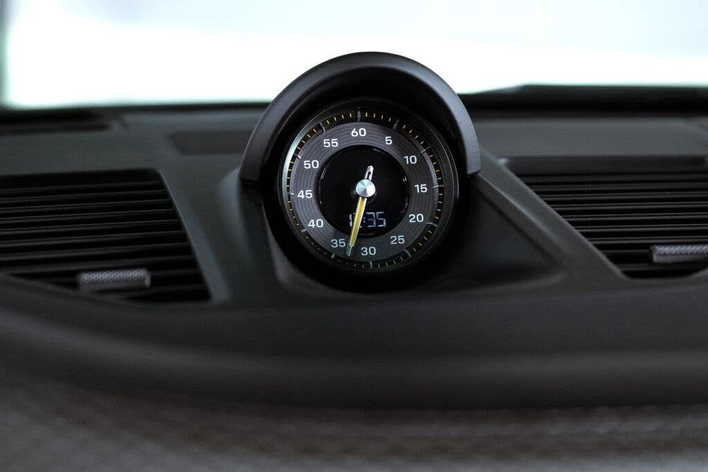 2026 Porsche 992 GT3 - Image 16 of 31