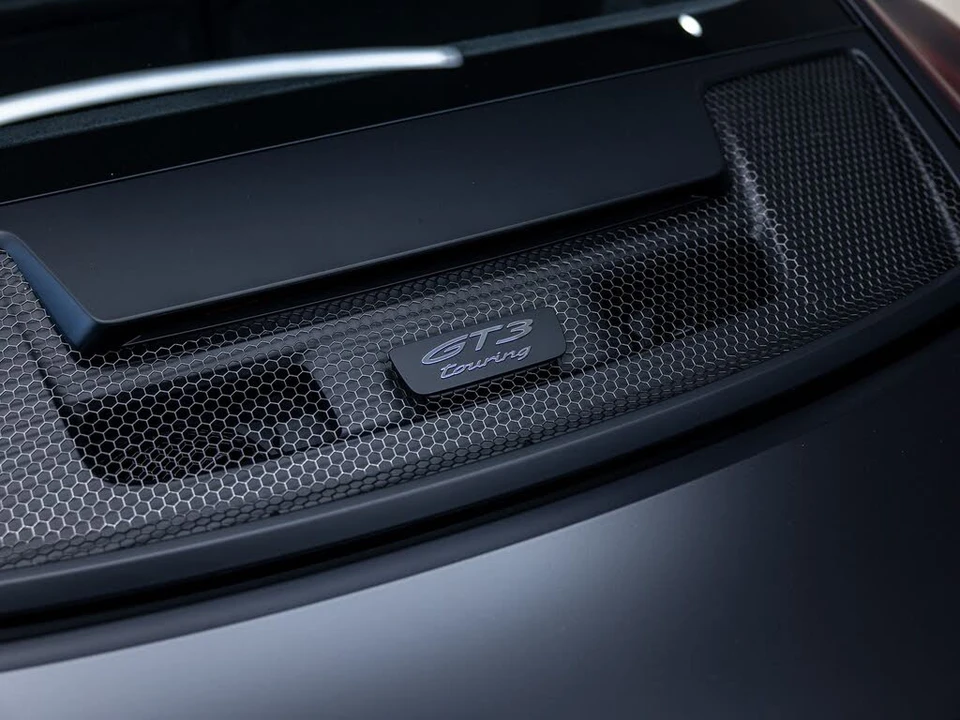 2026 Porsche 992 GT3 - Image 24 of 31