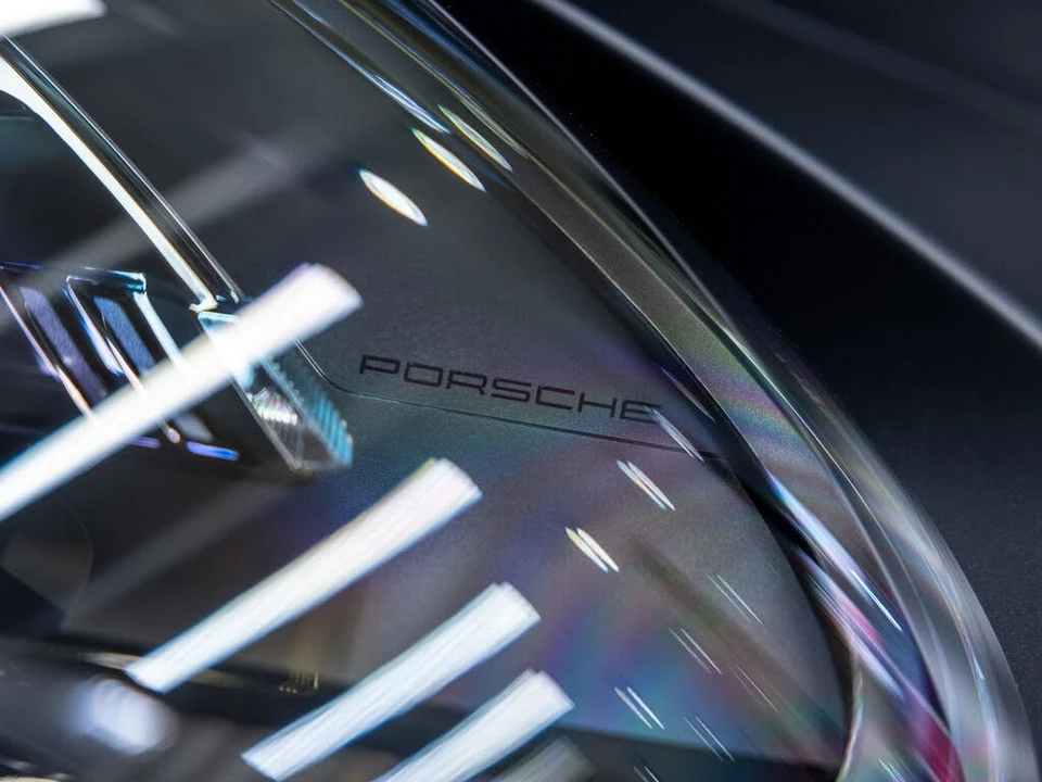 2026 Porsche 992 GT3 - Image 15 of 31