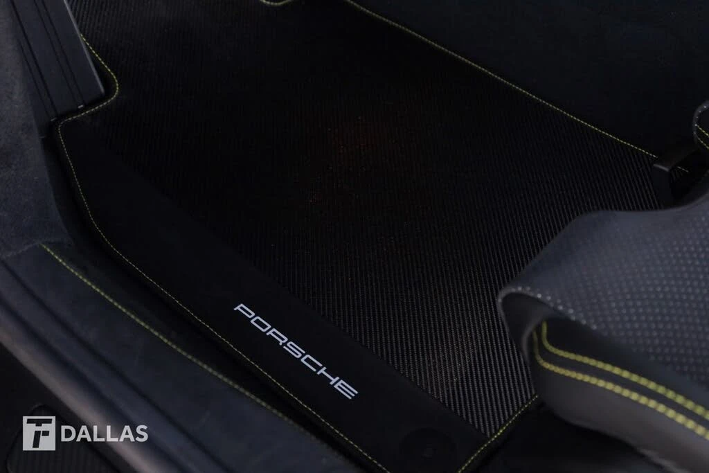 2026 Porsche 992 GT3 - Image 27 of 31