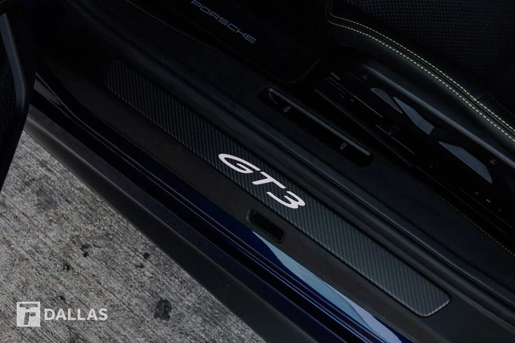 2026 Porsche 992 GT3 - Image 26 of 31
