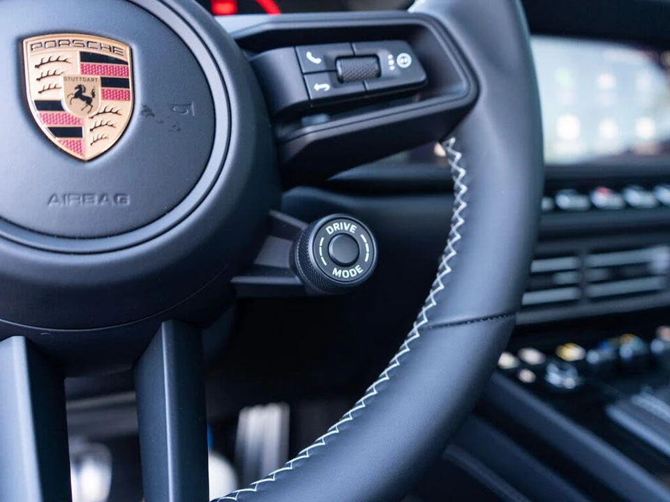 2026 Porsche 992 GT3 - Image 21 of 31