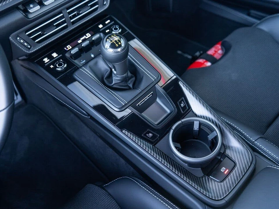 2026 Porsche 992 GT3 - Image 26 of 31