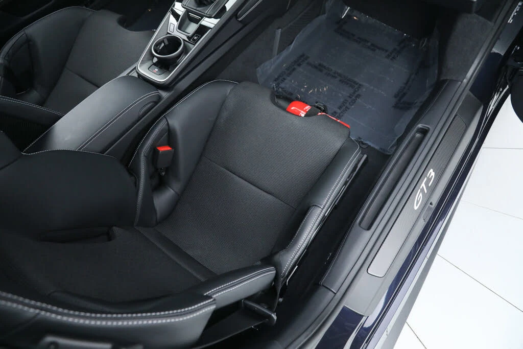 2026 Porsche 992 GT3 - Image 18 of 31