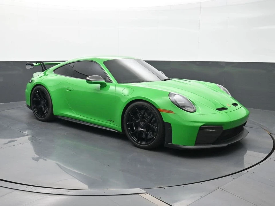 2026 Porsche 992 GT3 - Image 20 of 29