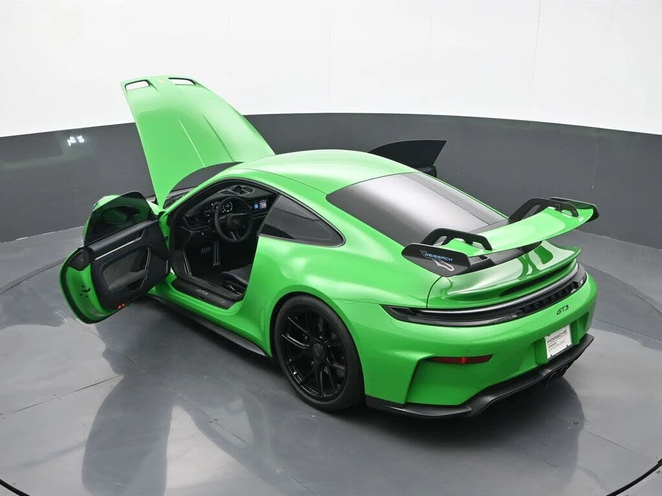 2026 Porsche 992 GT3 - Image 24 of 29