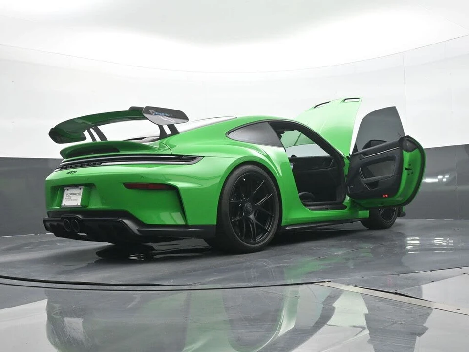 2026 Porsche 992 GT3 - Image 22 of 29