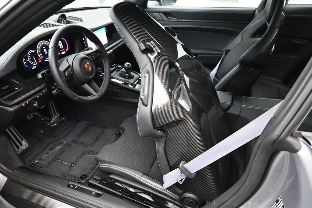 2026 Porsche 992 GT3 - Image 27 of 31