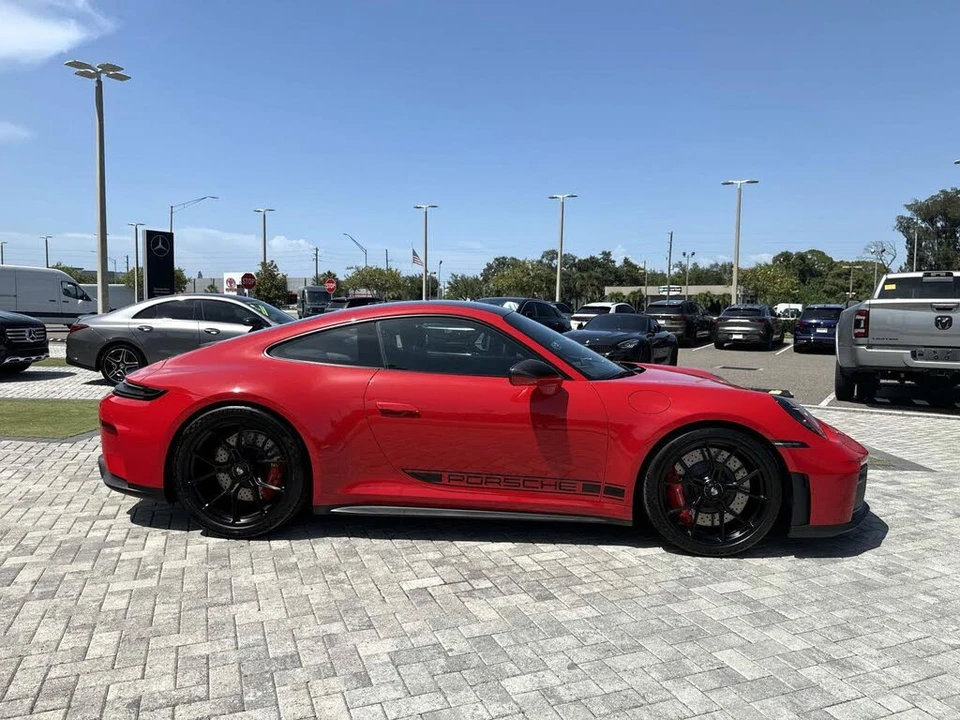 2026 Porsche 992 GT3 - Image 6 of 27