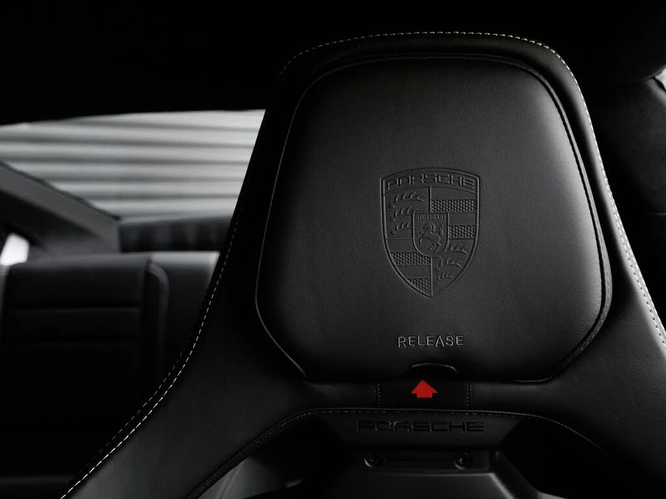 2026 Porsche 992 GT3 - Image 17 of 31