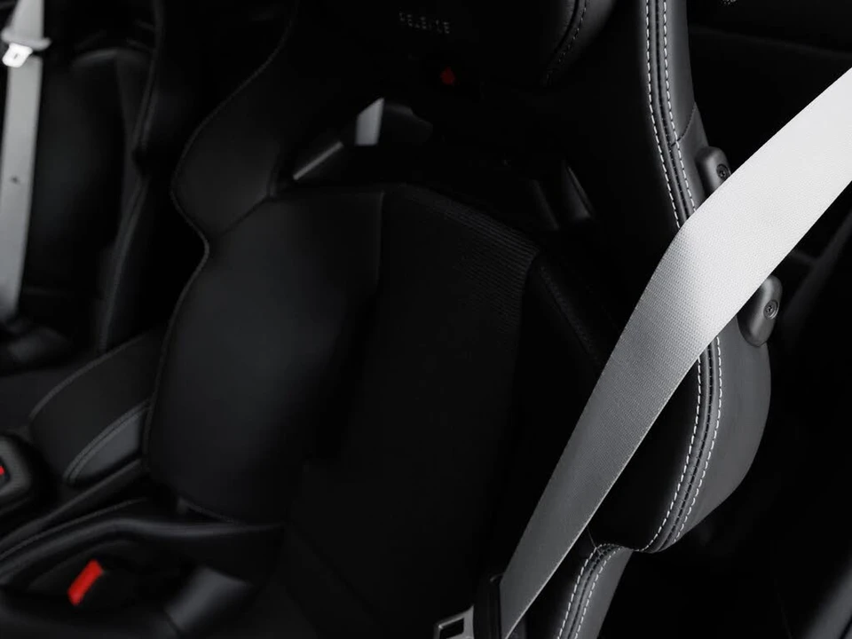 2026 Porsche 992 GT3 - Image 18 of 31