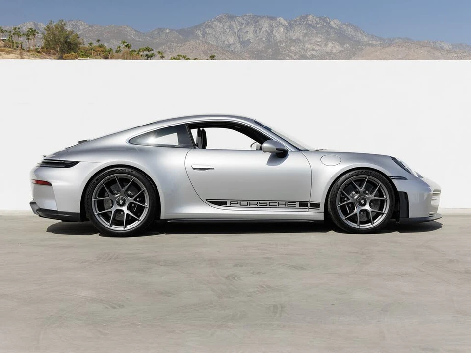 2026 Porsche 992 GT3 - Image 8 of 31