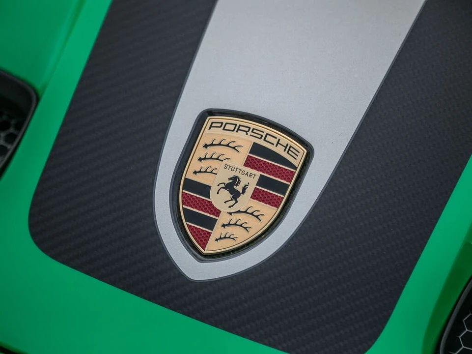 2026 Porsche 992 GT3 - Image 15 of 27