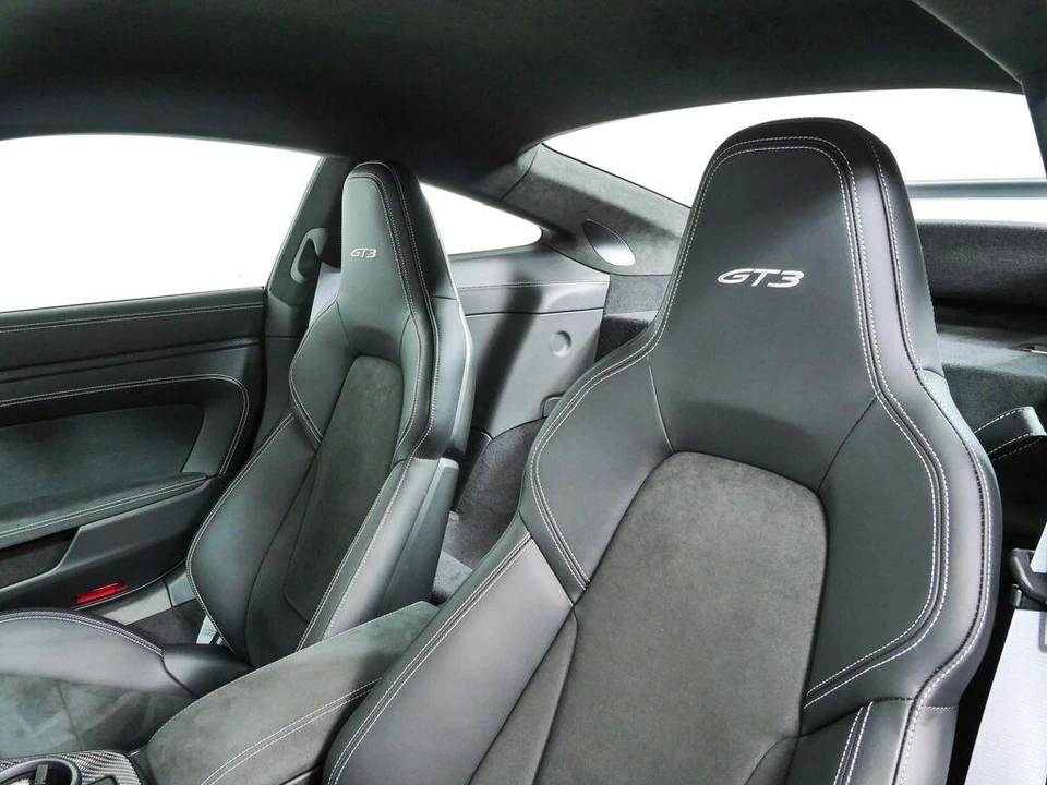 2026 Porsche 992 GT3 - Image 5 of 31