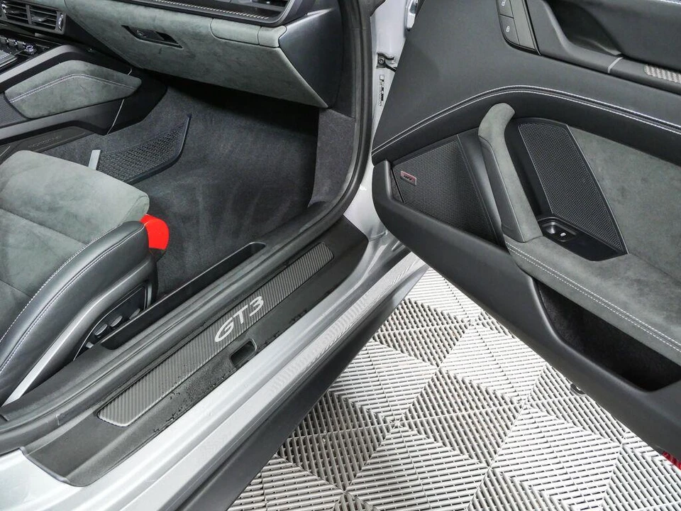 2026 Porsche 992 GT3 - Image 22 of 31