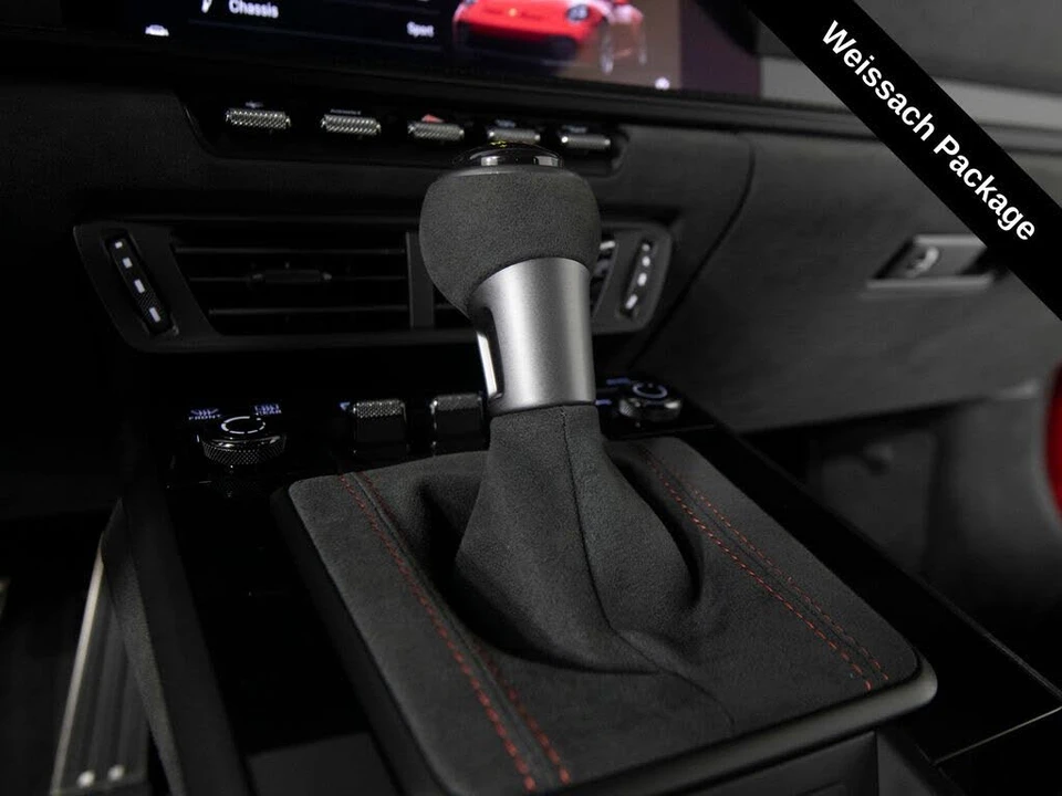 2026 Porsche 992 GT3 - Image 27 of 31