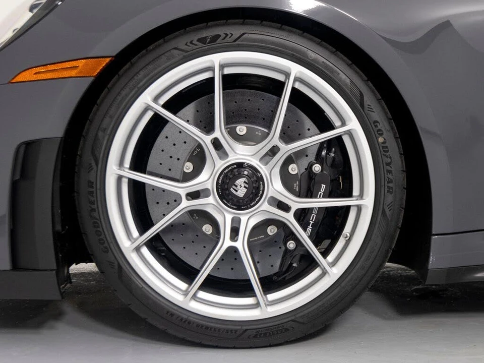 2026 Porsche 992 GT3 - Image 9 of 31