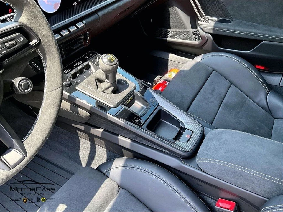 2026 Porsche 992 GT3 - Image 16 of 31