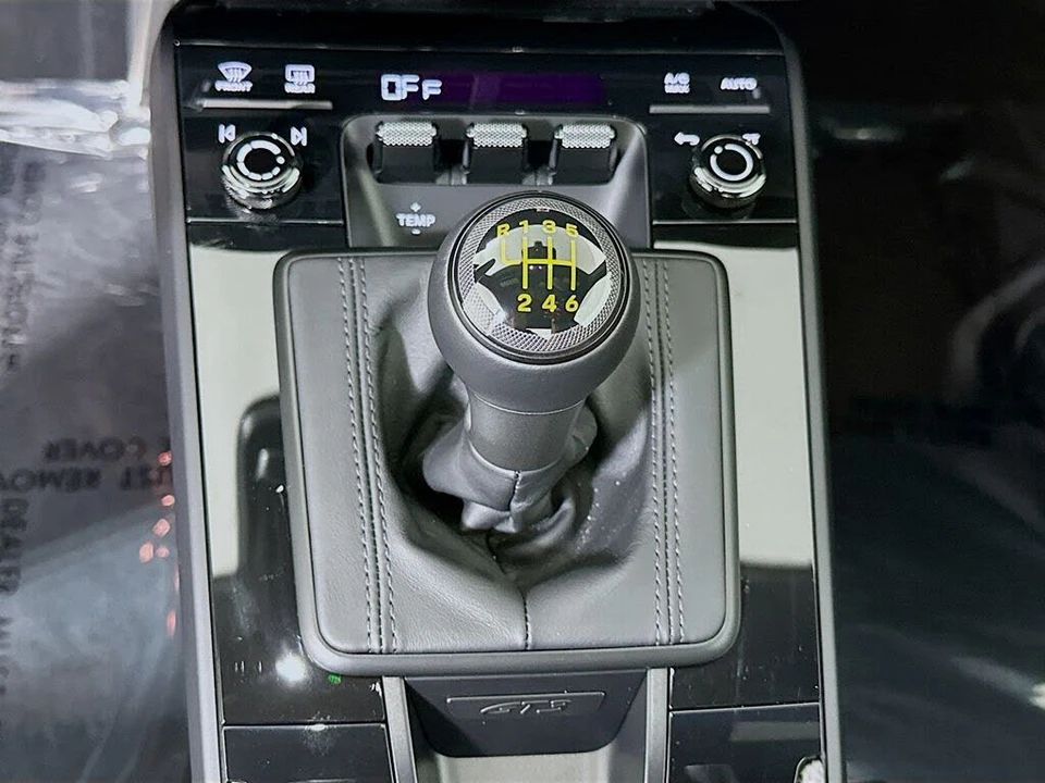 2026 Porsche 992 GT3 - Image 18 of 31